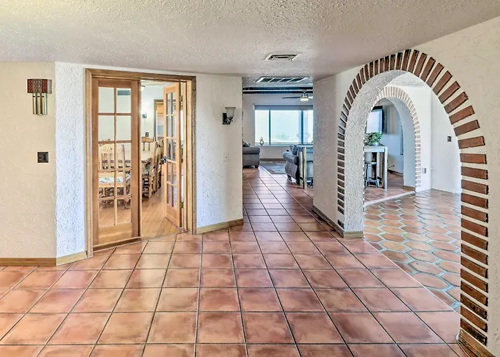 Holiday home Patio & Panoramic Views: Hillside Havasu