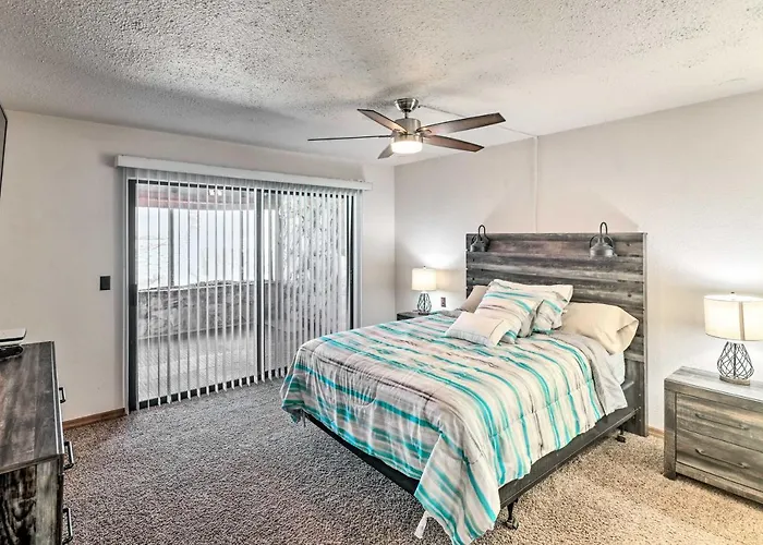 Holiday home Patio & Panoramic Views: Hillside Havasu