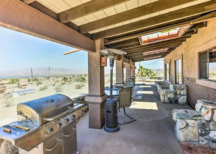 Patio & Panoramic Views: Hillside Havasu Holiday home *
