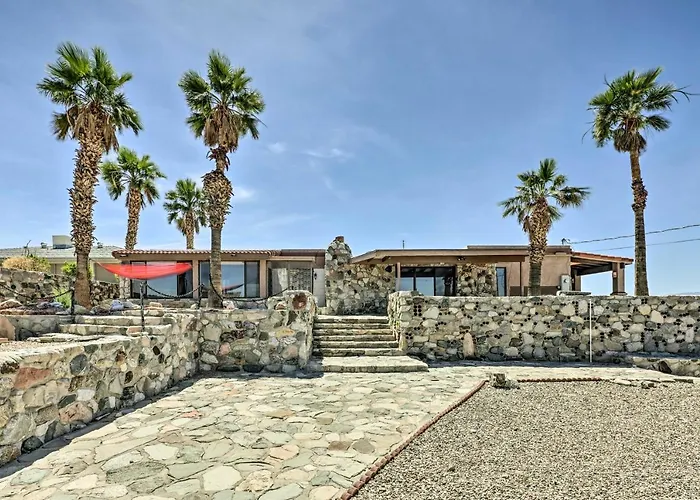 Patio & Panoramic Views: Hillside Havasu Holiday home Lake Havasu City