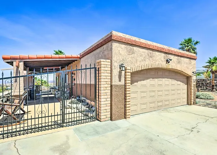 Patio & Panoramic Views: Hillside Havasu Holiday home